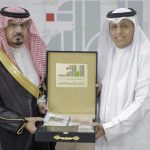 وكيل محافظة الطائف يدشن 20 إصدارًا لأدبي الطائف