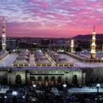 رَايَةُ الْنُّوْرِ