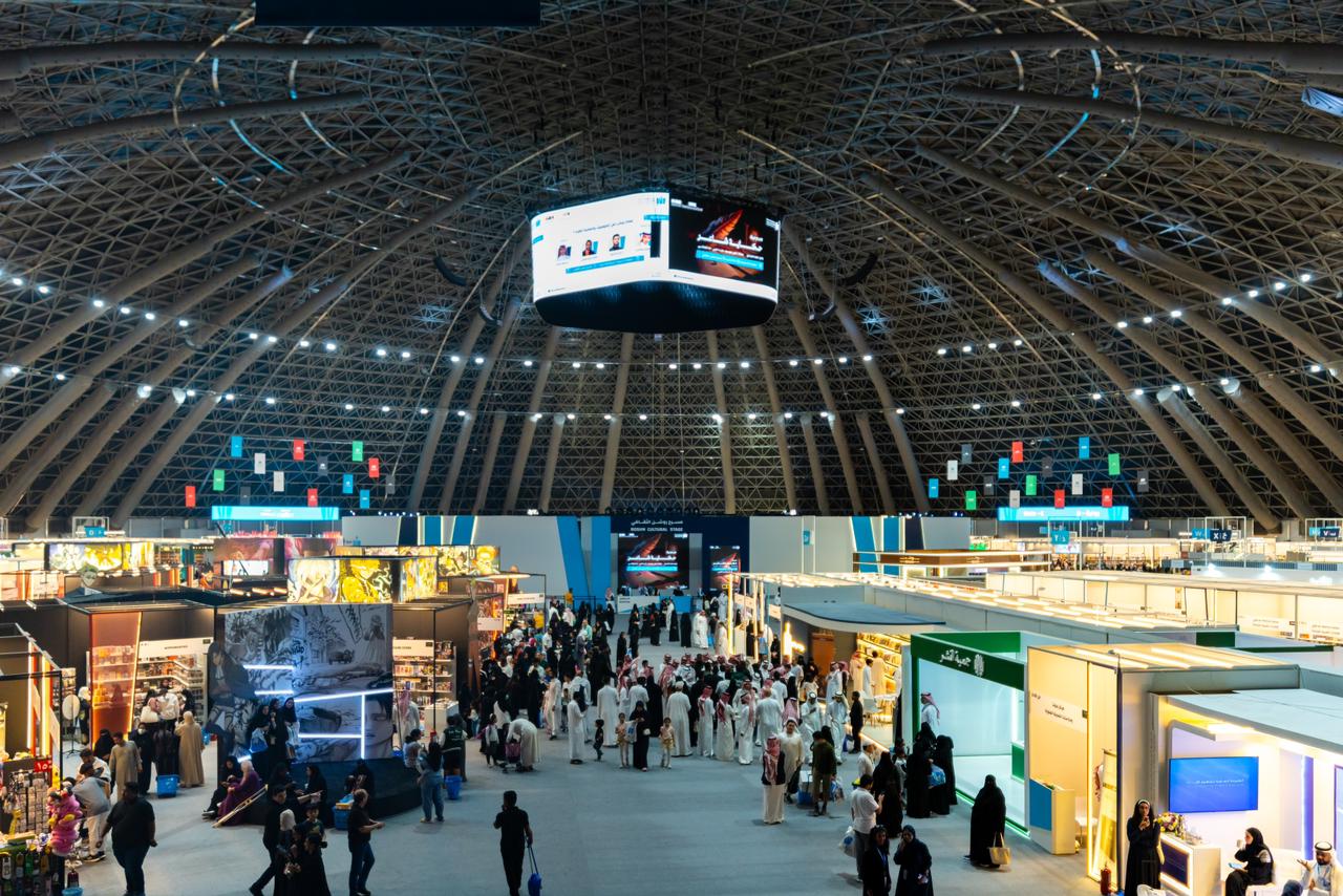 “كتاب جدة” يختتم برنامجه الثقافي بـ”الذكاء الاصطناعي ودوره في حياتنا”