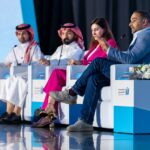 متخصصون بمعرض جدة للكتاب يؤكدون أهمية رفع مستوى مناهج اللغة العربية في مؤسسات التعليم