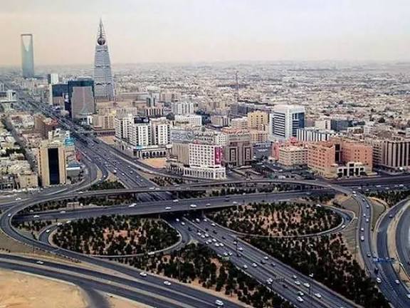 من شوارع الرياض