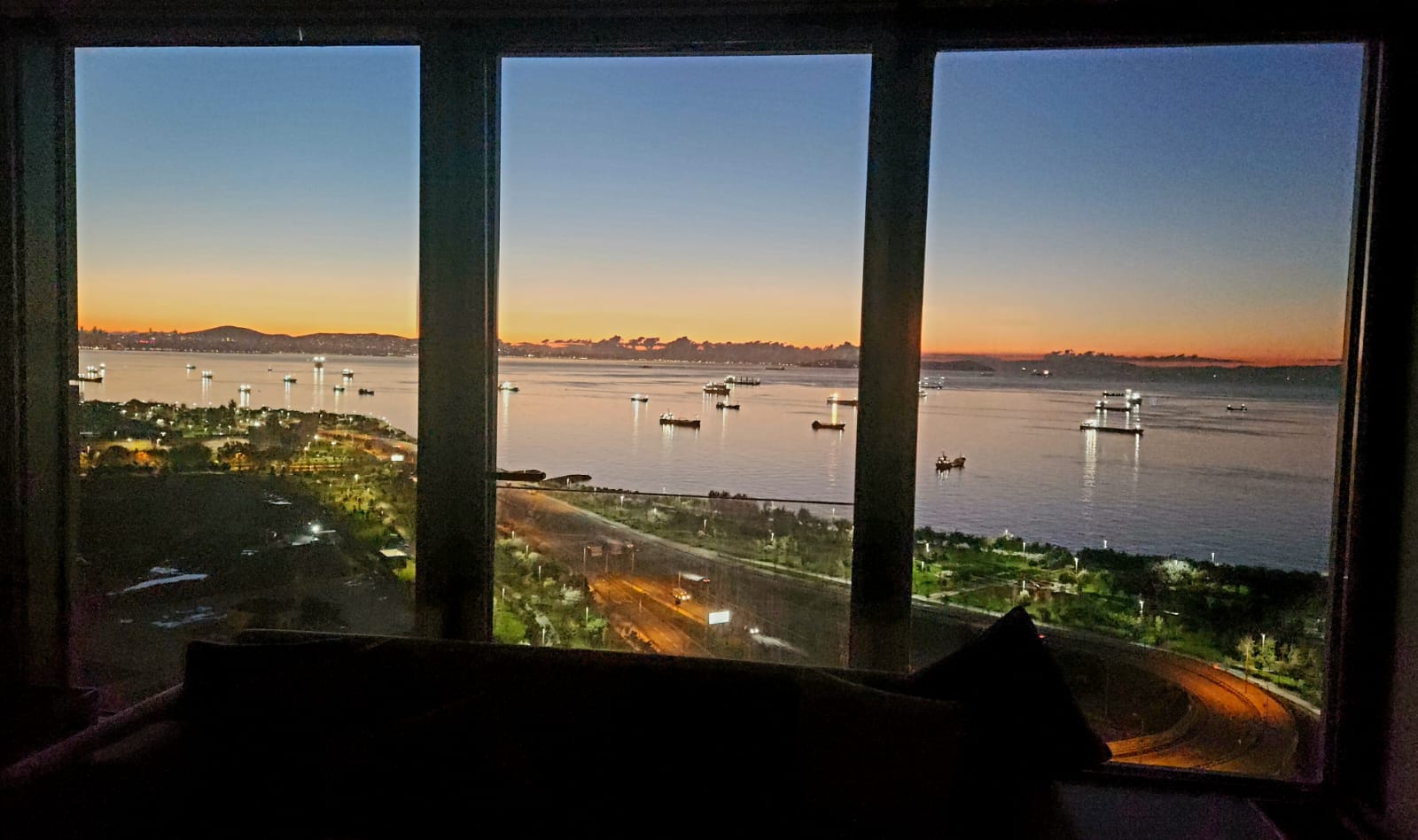 مرمرة.. حين يكتملُ البحرُ بالوجوه