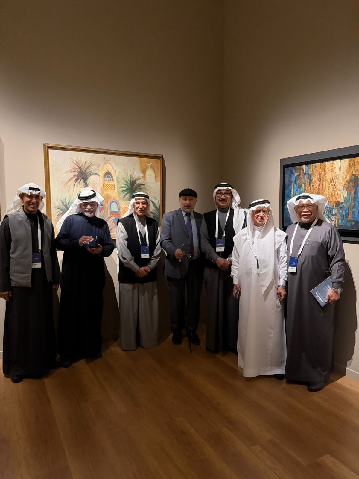 معرض بدايات ..