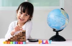 أدب الطفل بين الإبداع والوظيفة.. ضوابط فنية ومعايير نقدية