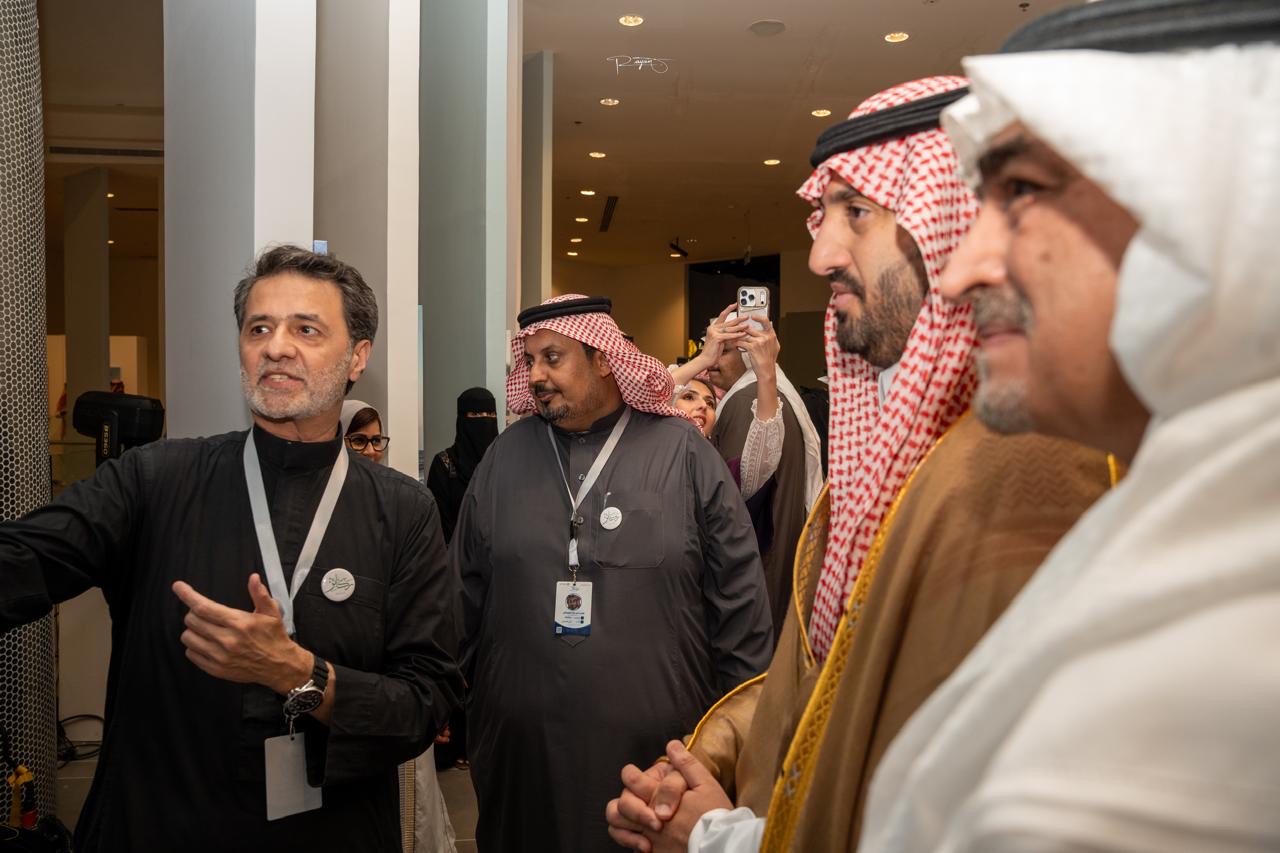 متحف دار الفنون الإسلامية يزدان بمعرض “جدة.. حاضرها امتداد لماضيها”