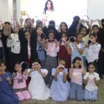 «مع..» في تبوك يضع الطفل في مقعد المدرب..